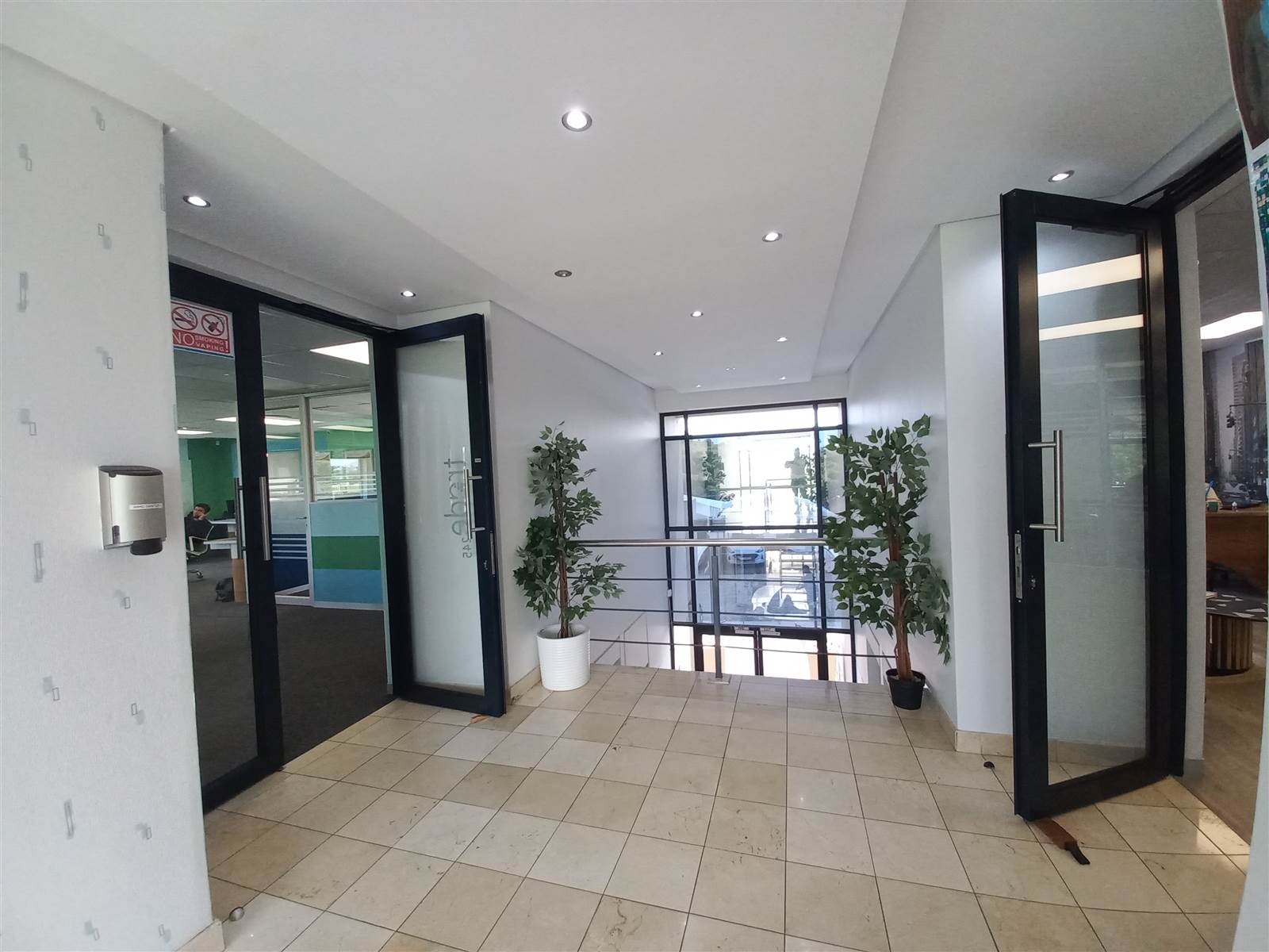 544  m² Commercial space in Kenilworth photo number 11