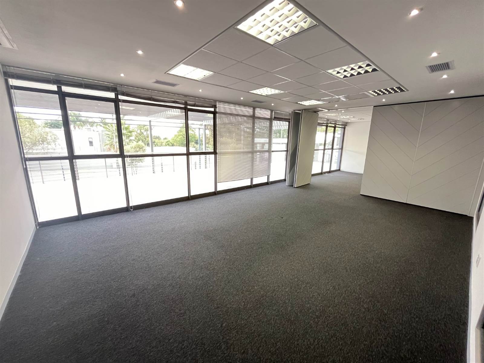 453  m² Commercial space in Bryanston photo number 7