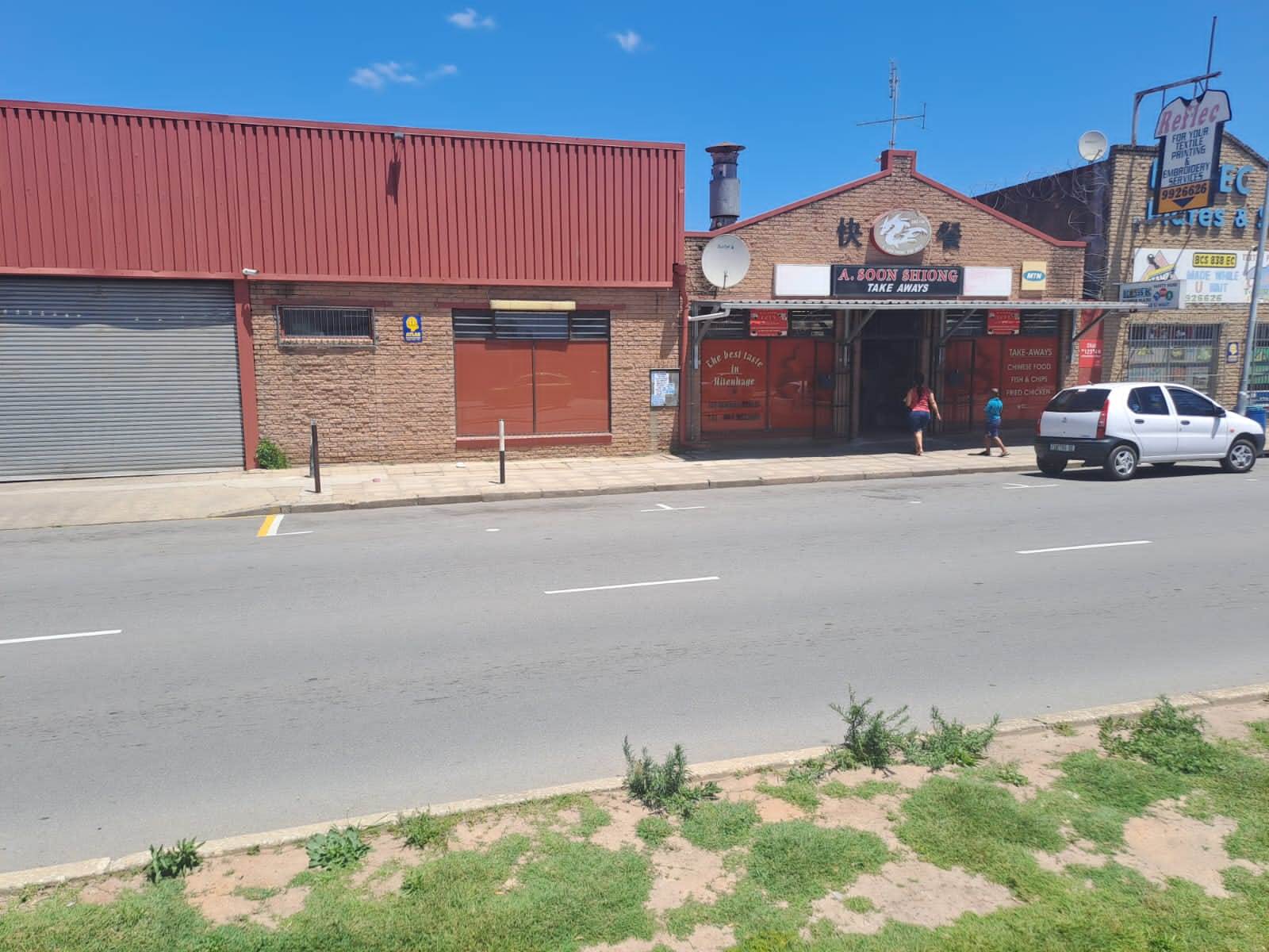 1  m² Commercial space in Uitenhage Central photo number 8