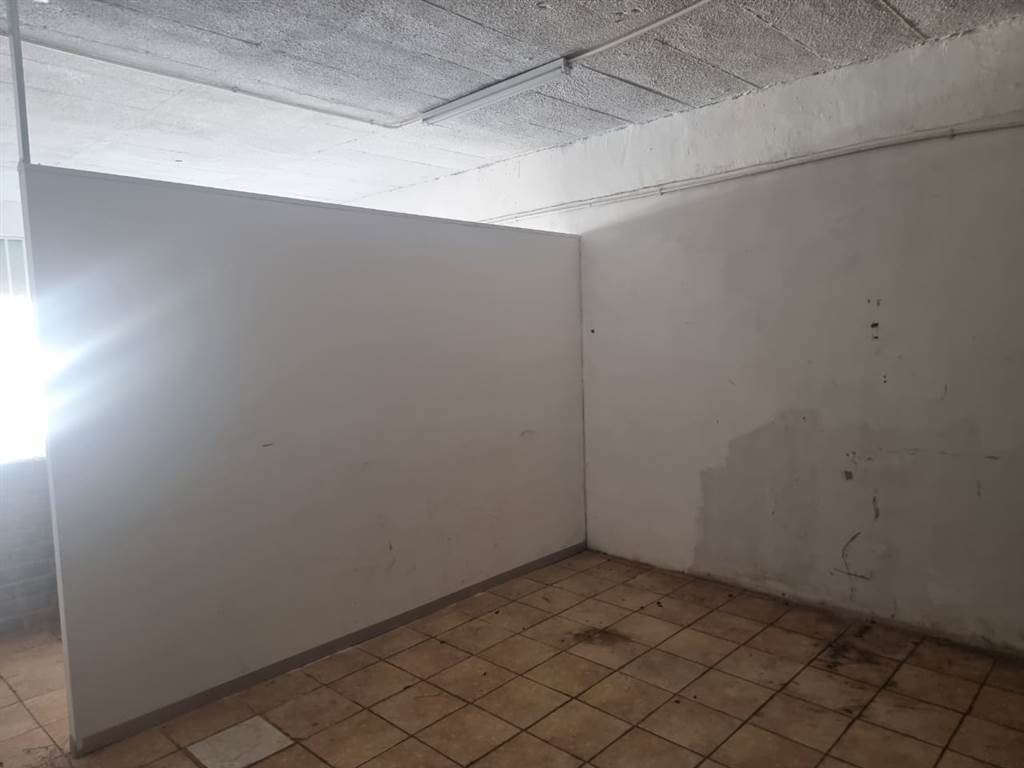 80  m² Commercial space in Benoni Central photo number 7