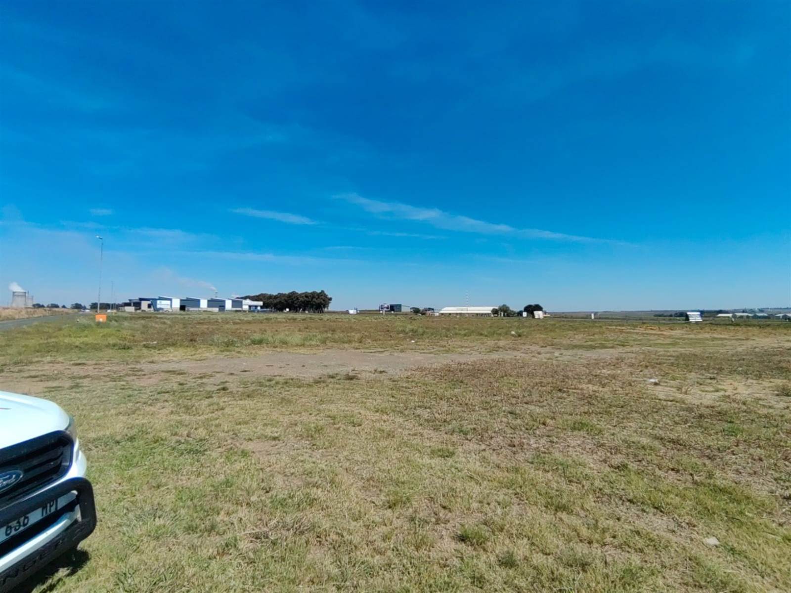 1500 m² Land available in Secunda photo number 2