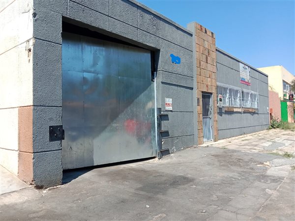 740  m² Commercial space in Boksburg North