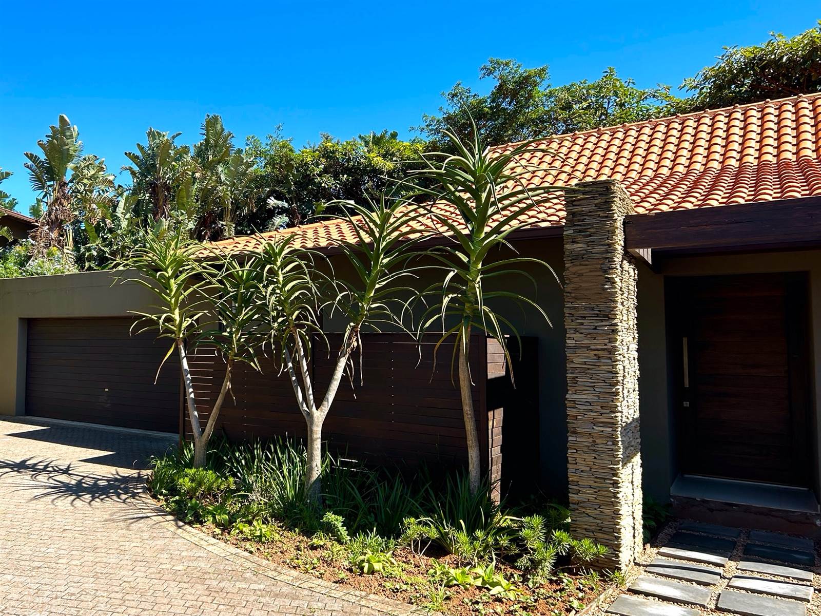 3 Bed Townhouse in Zimbali Estate photo number 5