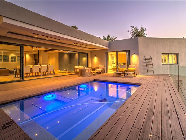 4 Bedroom House 4 Bedroom House