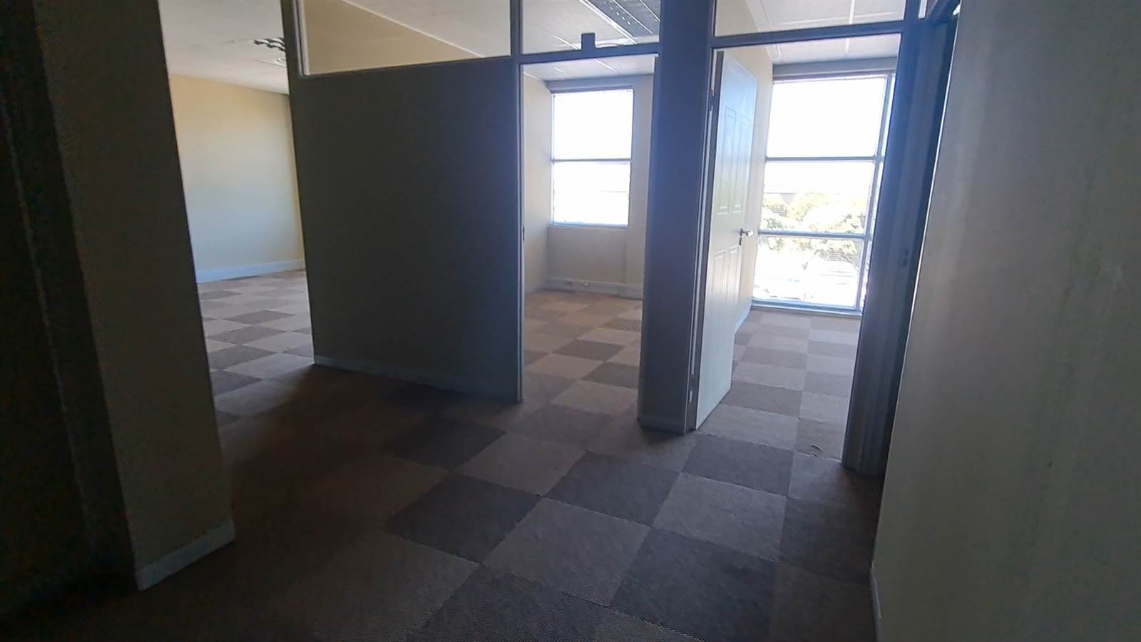 120  m² Commercial space in Paarden Eiland photo number 5