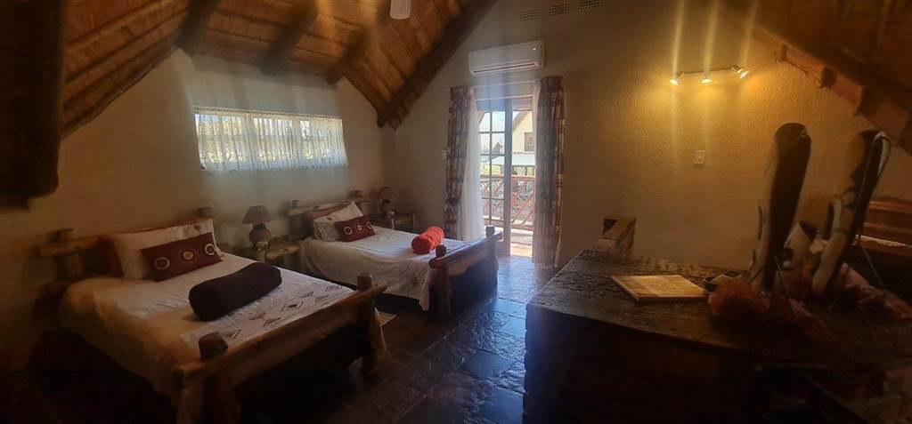 4 Bed House in Blyde Wildlife Estate photo number 18