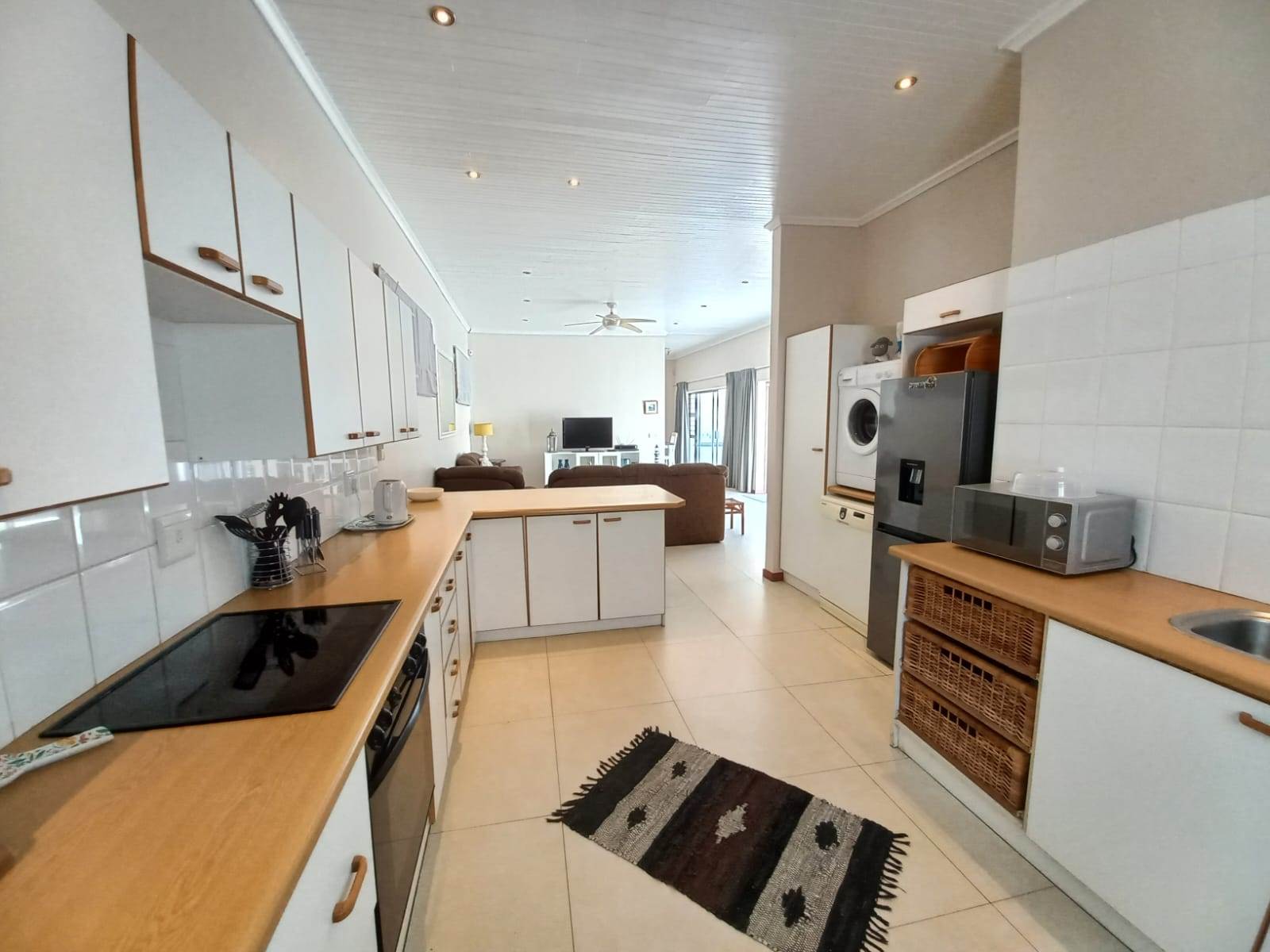 3 Bed House in St Francis Bay photo number 6