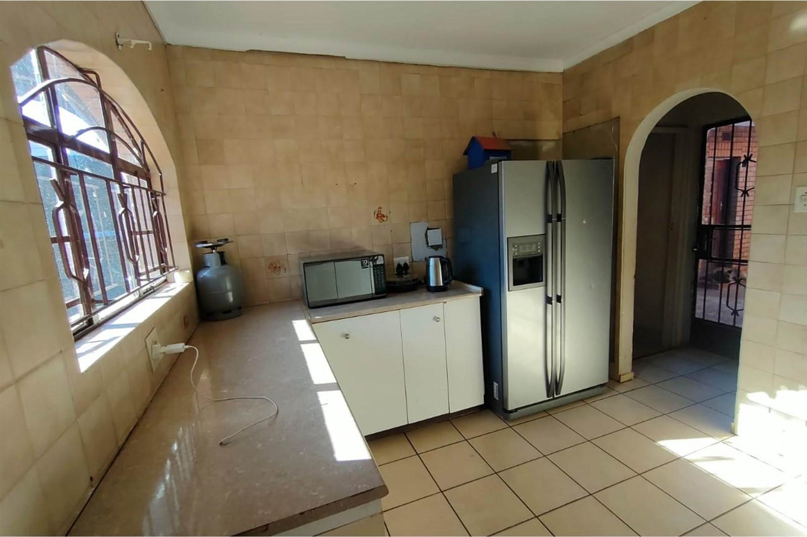 3 Bed House in Lenasia South photo number 12