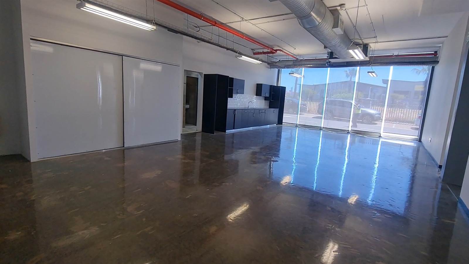 975  m² Commercial space in Paarden Eiland photo number 9