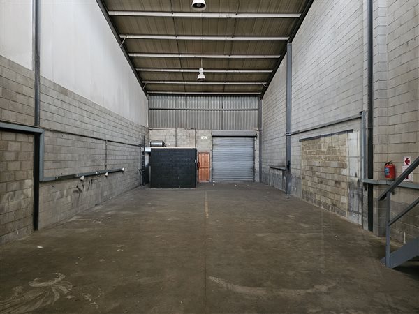 258  m² Industrial space