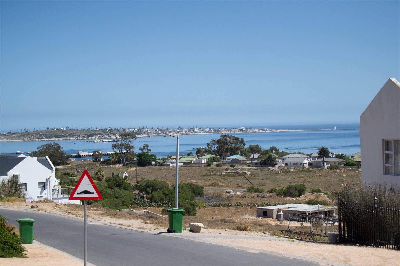 516 m² Land available in Da Gama Bay photo number 6