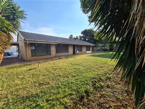3 Bed House in Erasmia