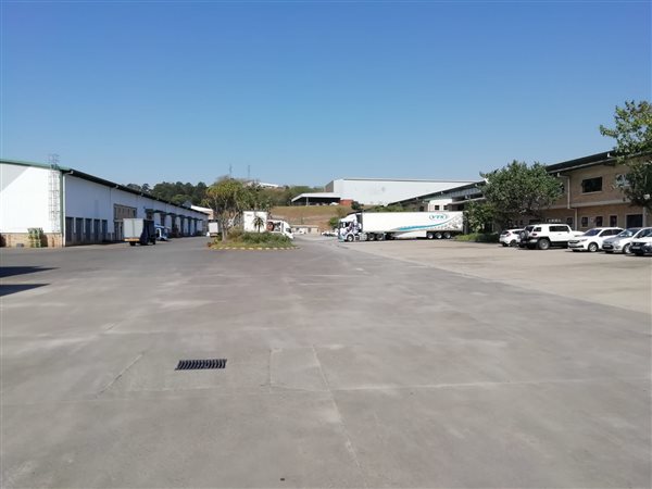 6 487  m² Industrial space