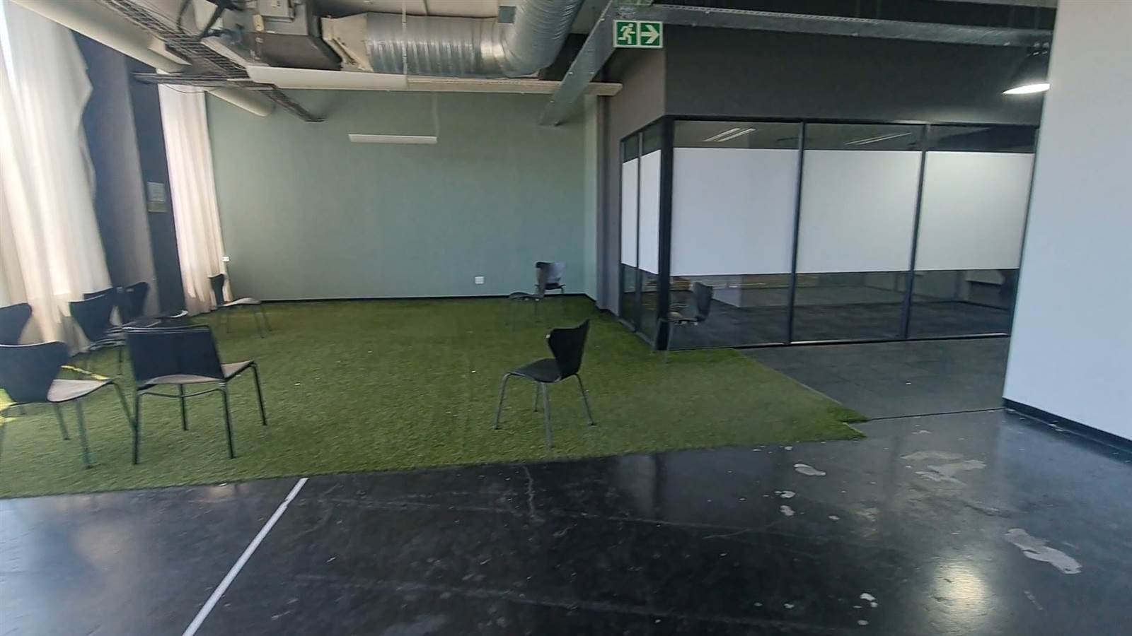 860  m² Commercial space in Paarden Eiland photo number 6