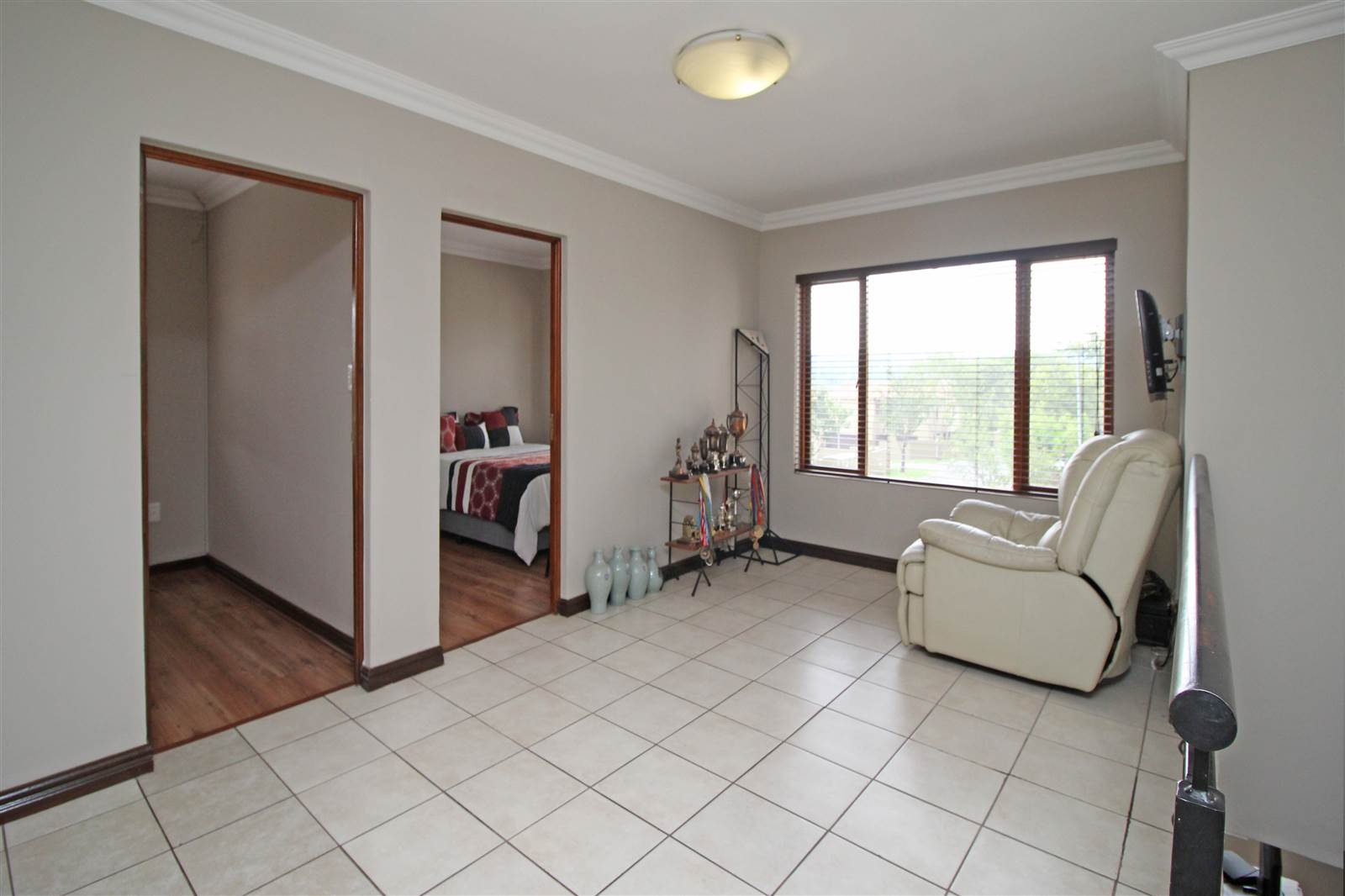 3 Bed House in Kyalami Hills photo number 9