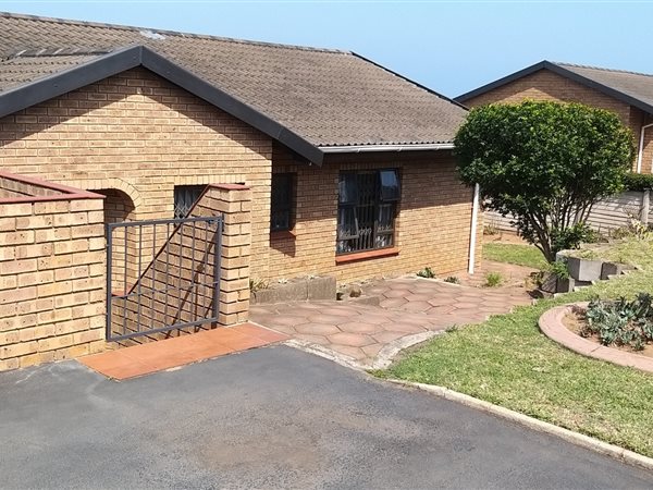 3 Bed Townhouse in Athlone Park