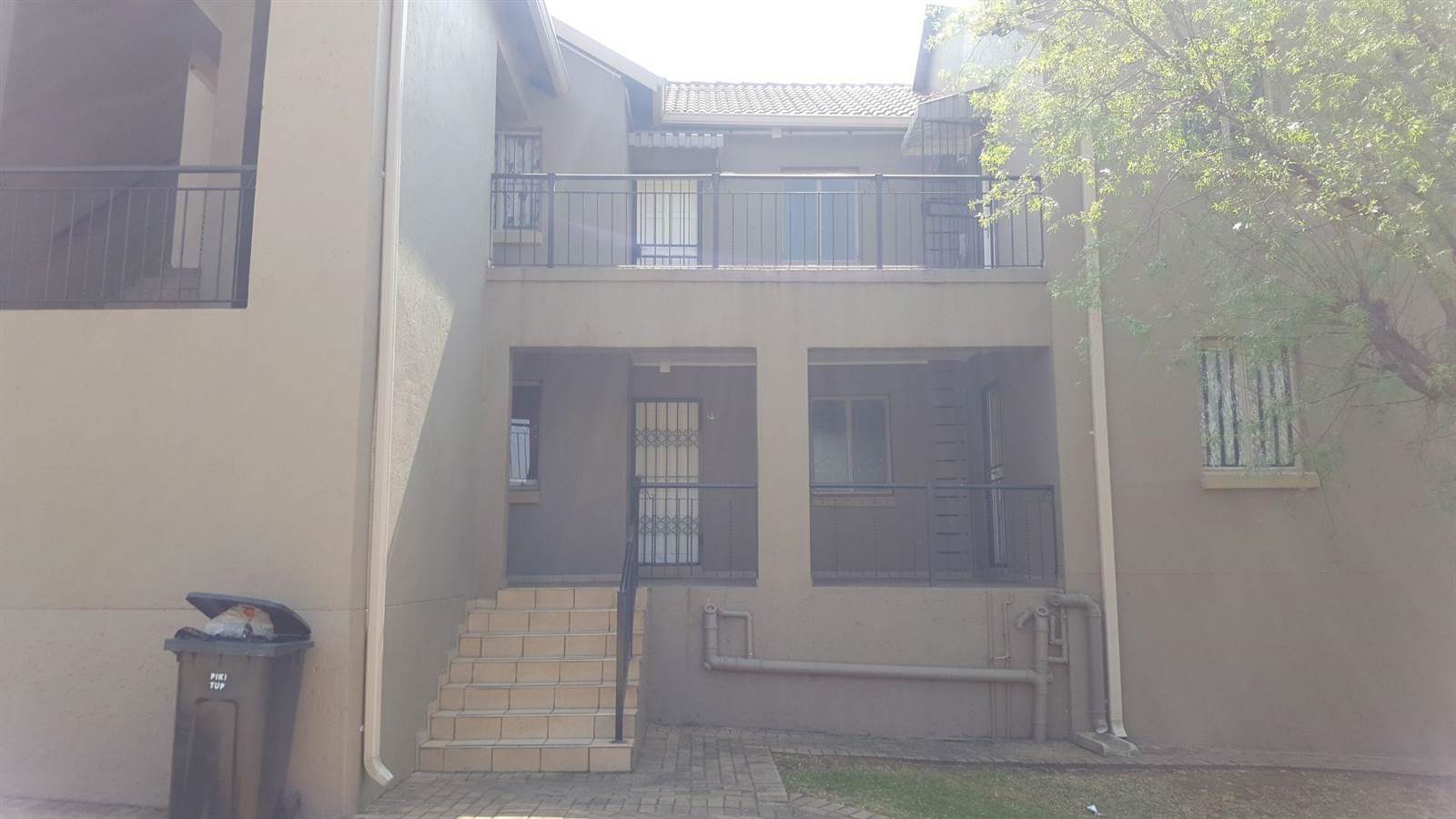 1 Bed Apartment in Wilgeheuwel photo number 1