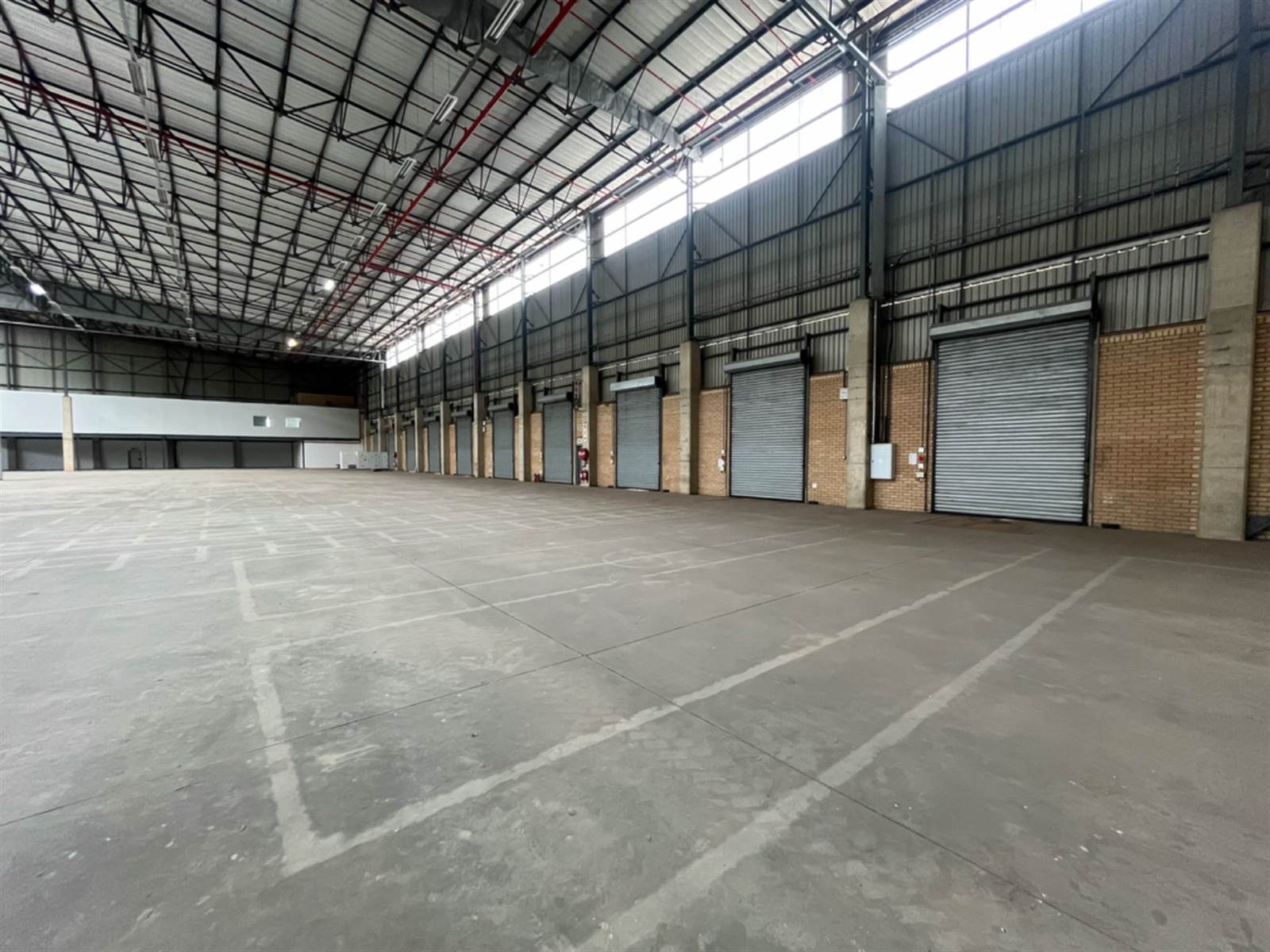 7467  m² Commercial space in Meadowdale photo number 8