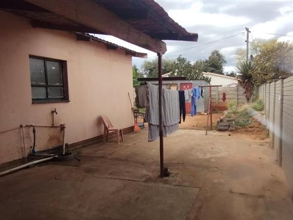 3 Bedroom House 3 Bedroom House