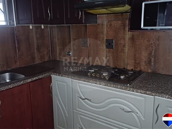 3 Bedroom Townhouse 3 Bedroom Townhouse