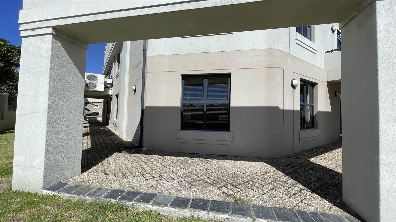 168  m² Commercial space in Durbanville Central photo number 27