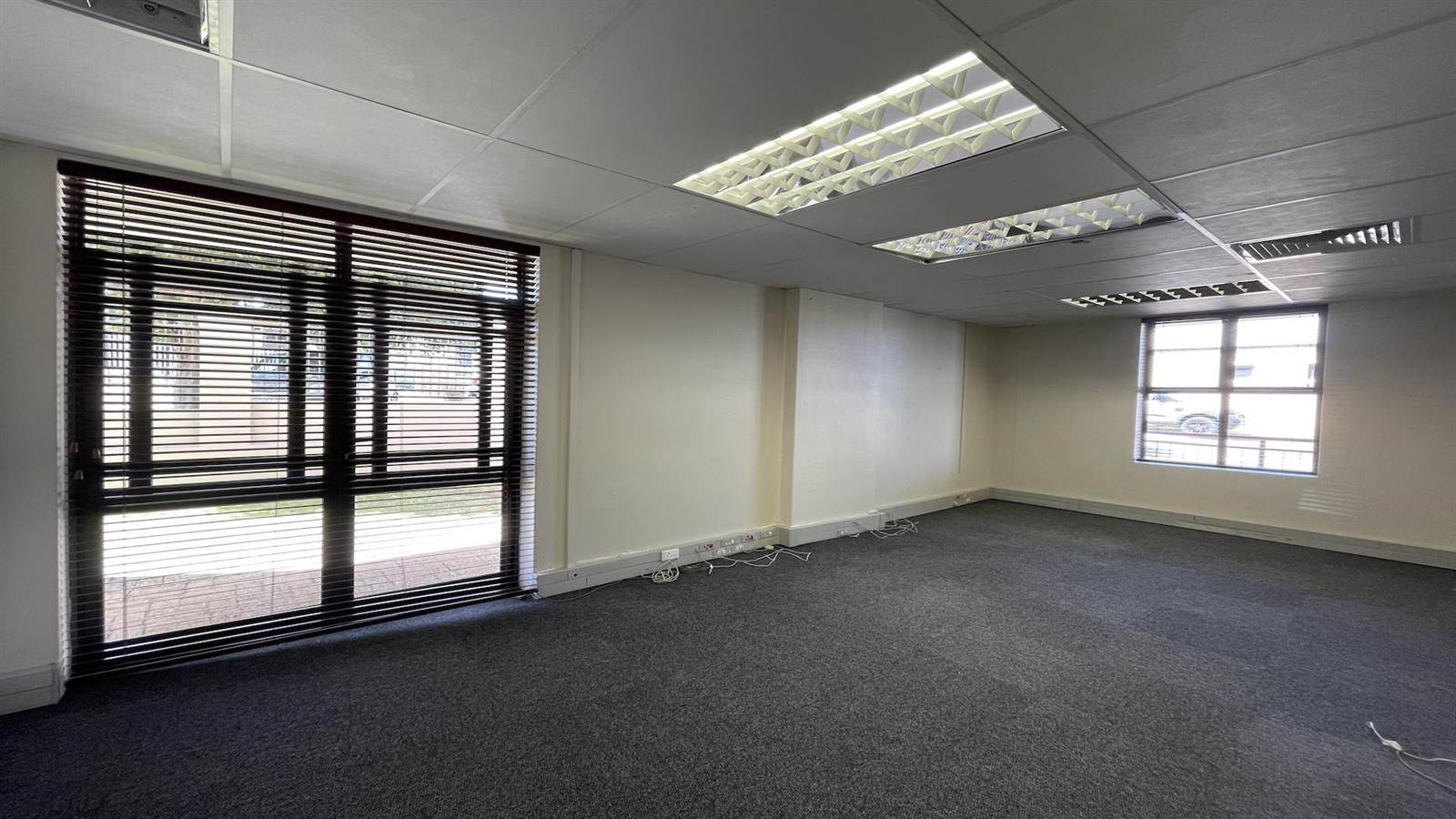 168  m² Commercial space in Durbanville Central photo number 6