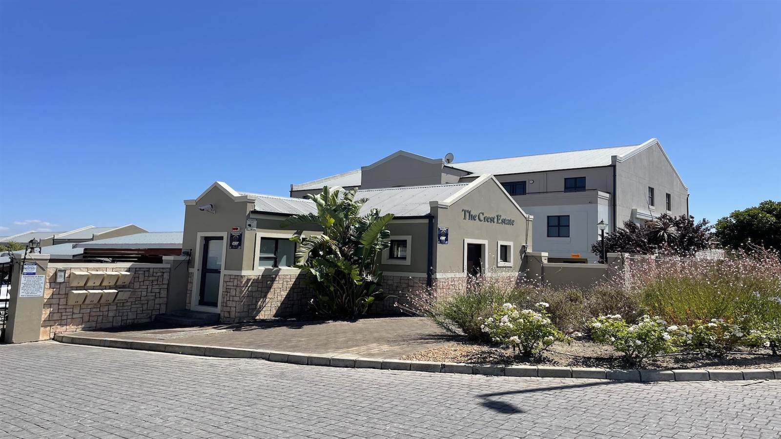 168  m² Commercial space in Durbanville Central photo number 1