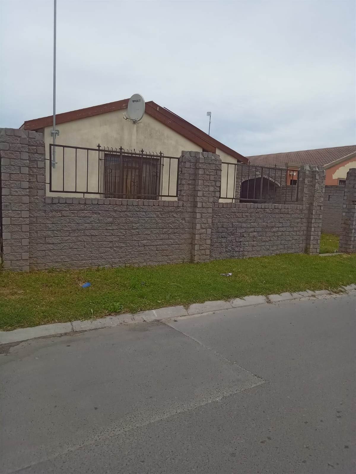 3 Bed House in Philippi photo number 1