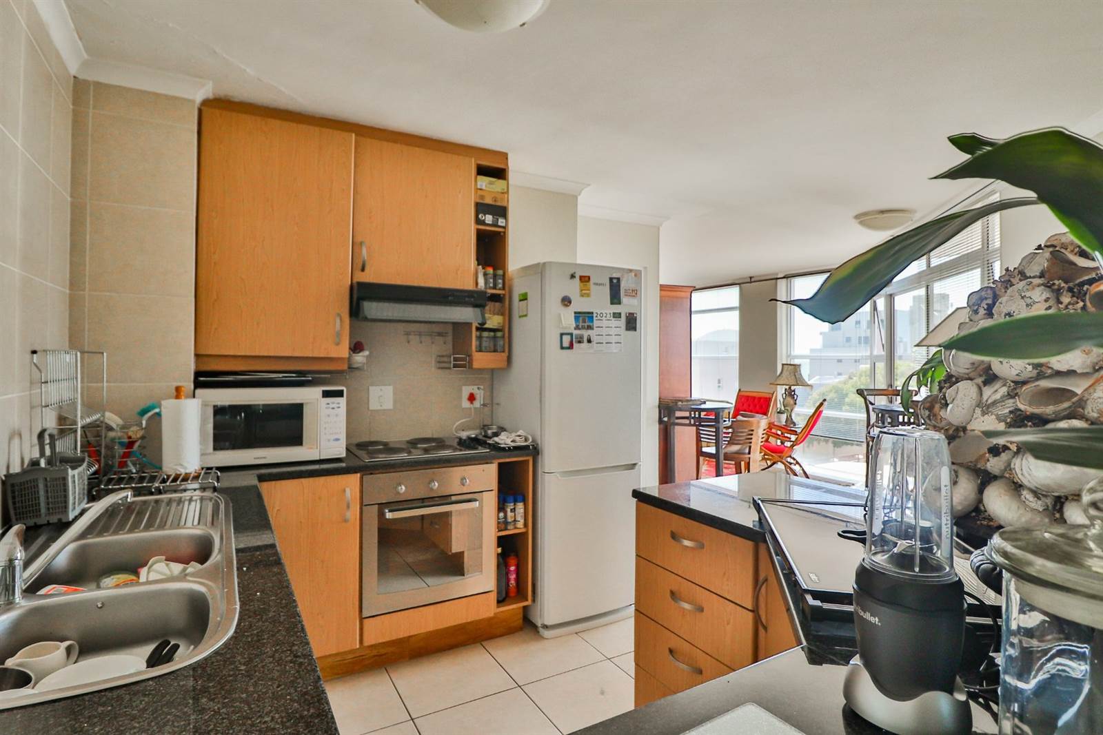 3 Bed Apartment in Bloubergstrand photo number 10