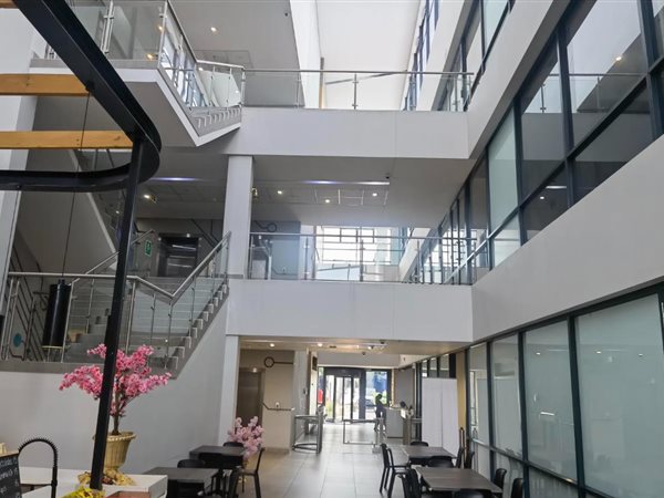 217 m² Commercial space 217 m² Commercial space