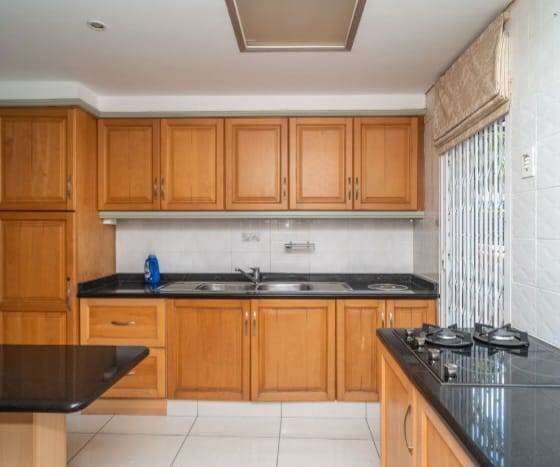 4 Bed Apartment in Musgrave photo number 5