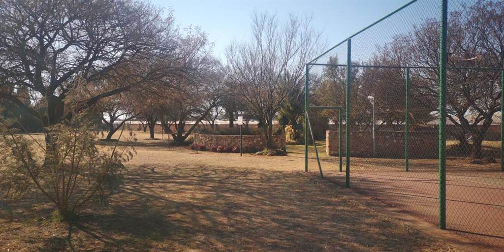 724 m² Land available in Elandsfontein AH photo number 12