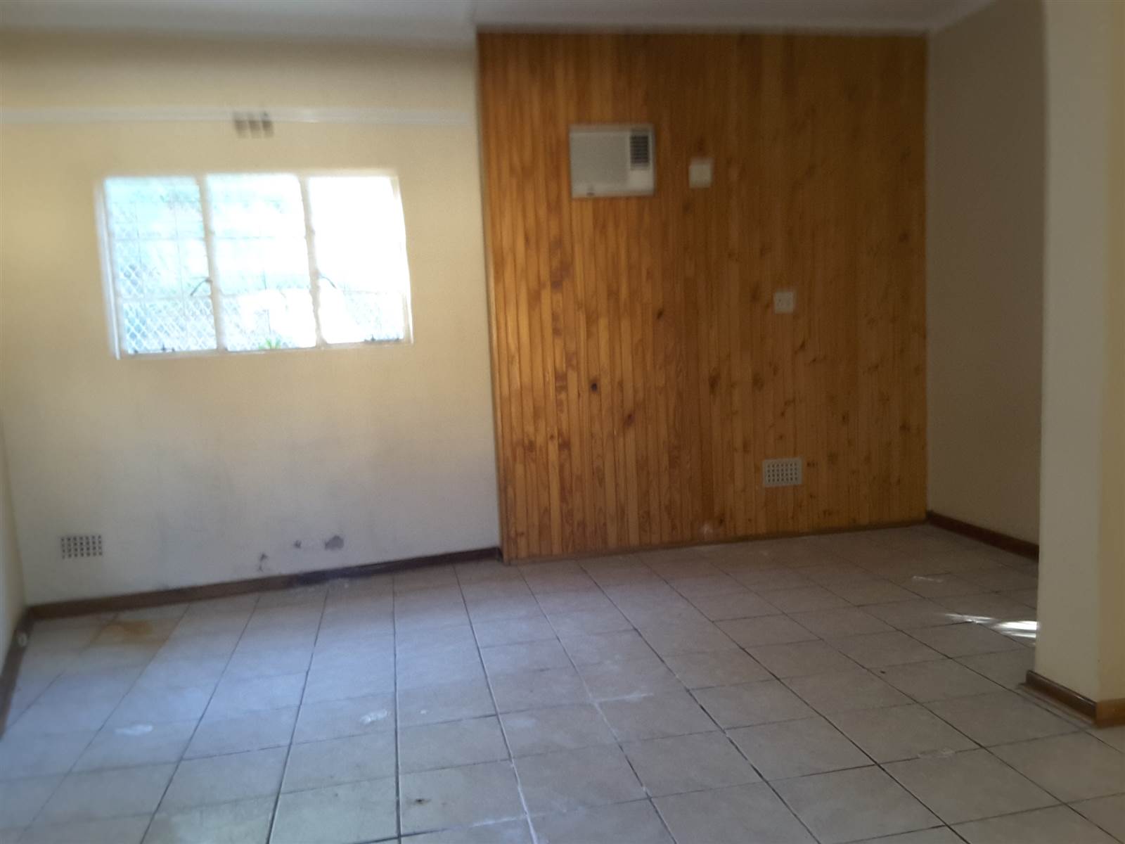 75  m² Commercial space in Colesberg photo number 3