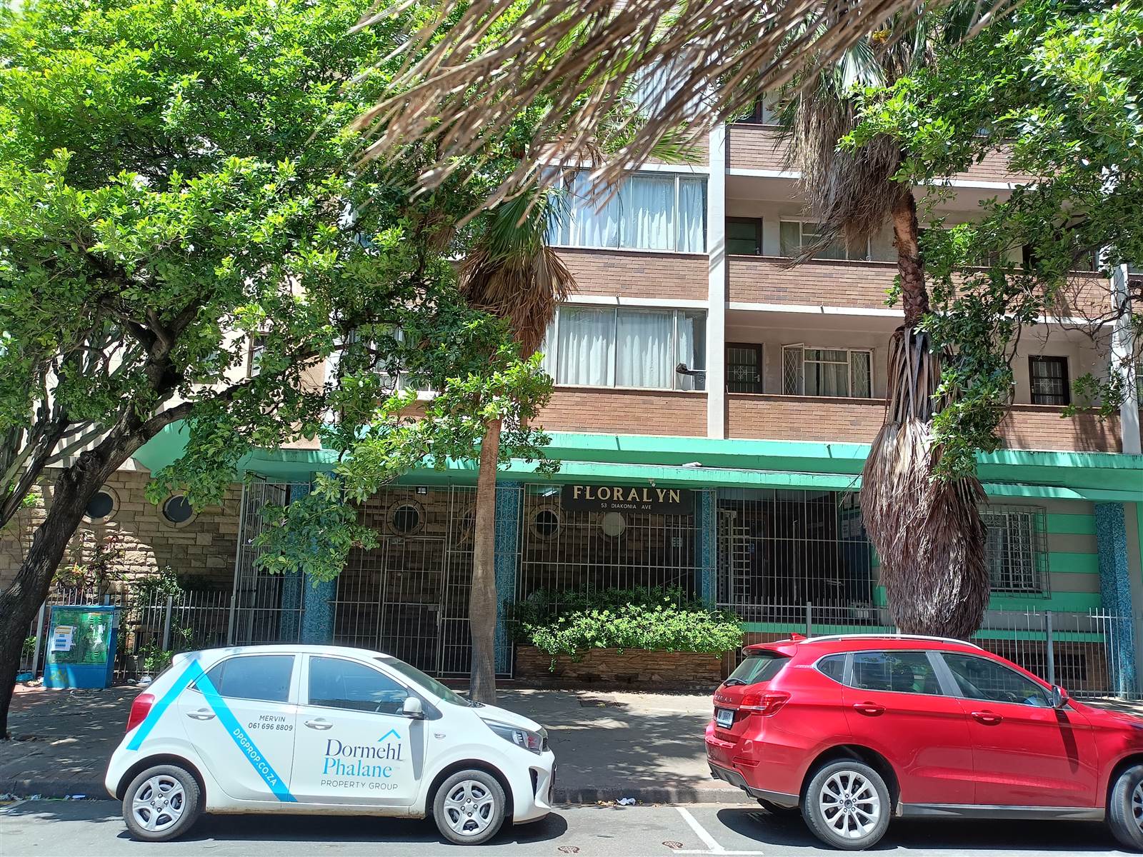 0.5 Bed House in Durban CBD photo number 1