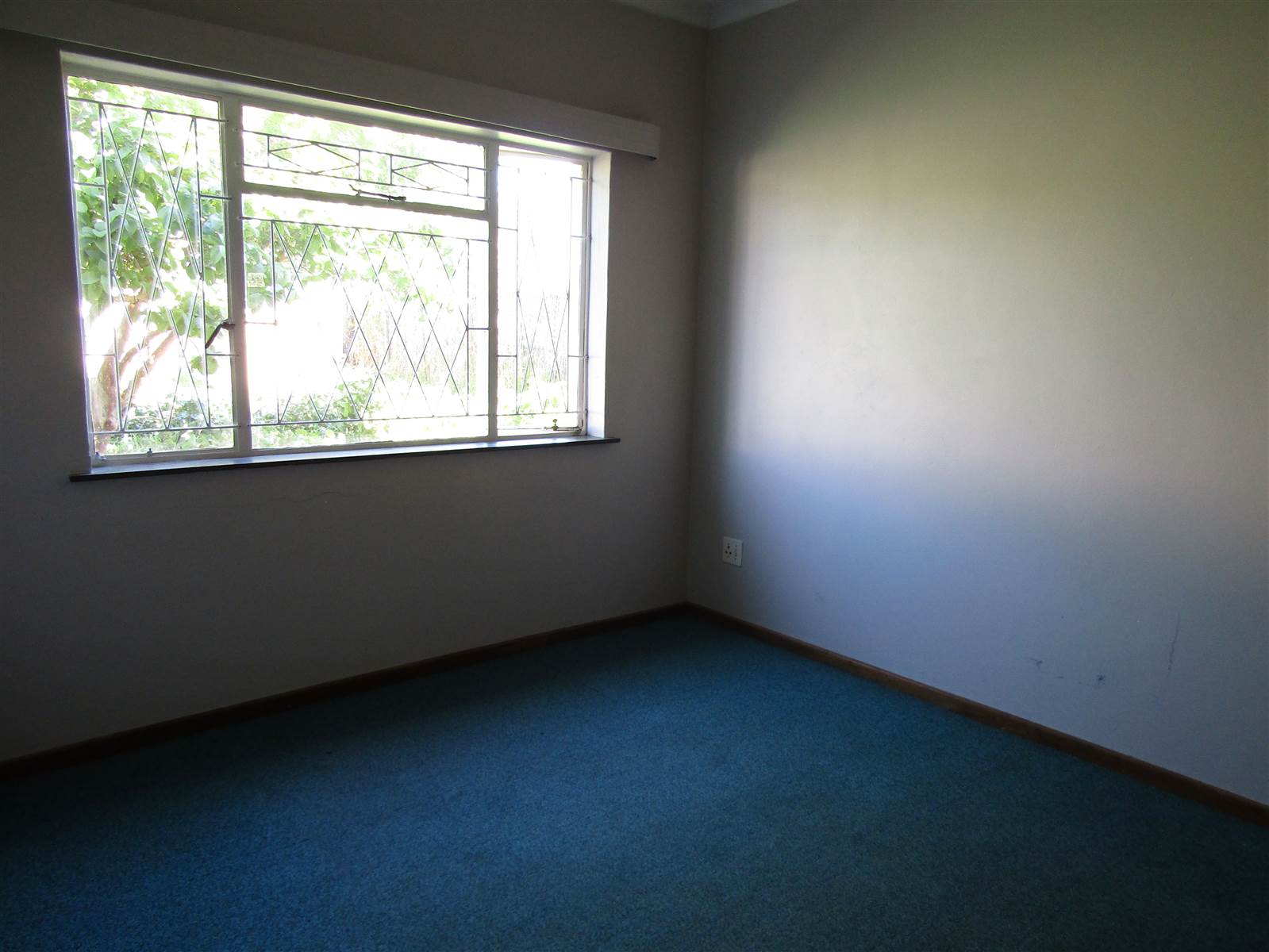 4 Bed House in Humansdorp photo number 14