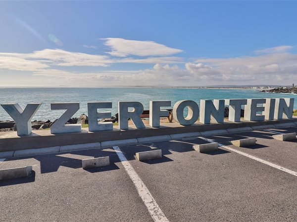 339 m² Land available in Yzerfontein