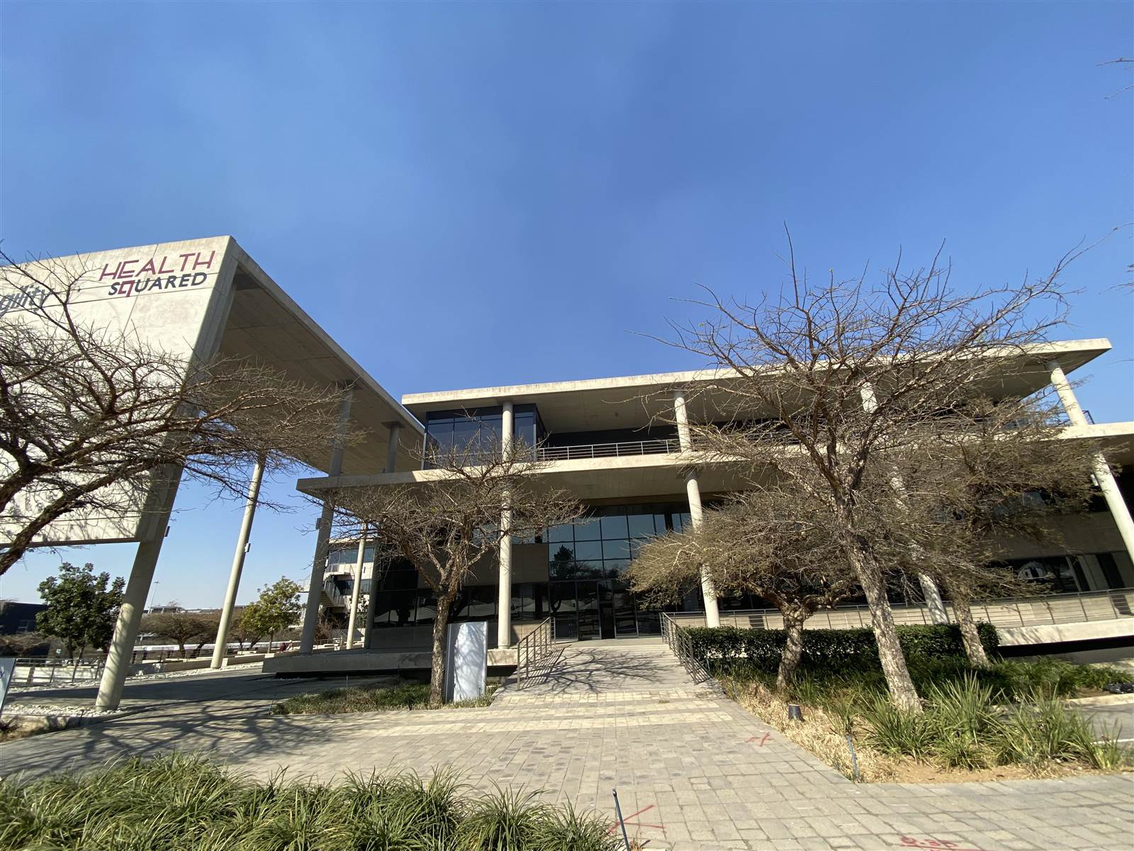 1700  m² Commercial space in Woodmead photo number 1