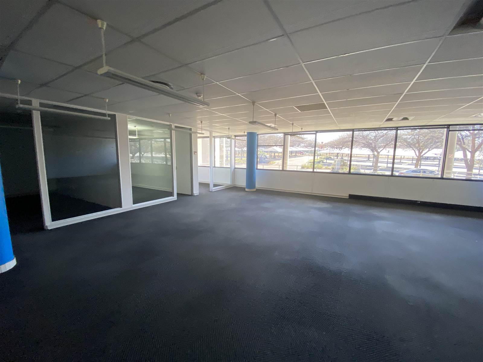 1700  m² Commercial space in Woodmead photo number 16