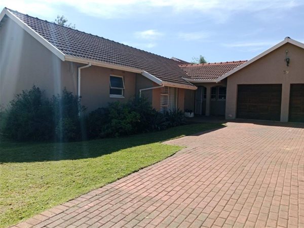 4 Bedroom Simplex 4 Bedroom Simplex
