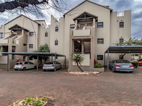 1 Bed Townhouse in Sunninghill