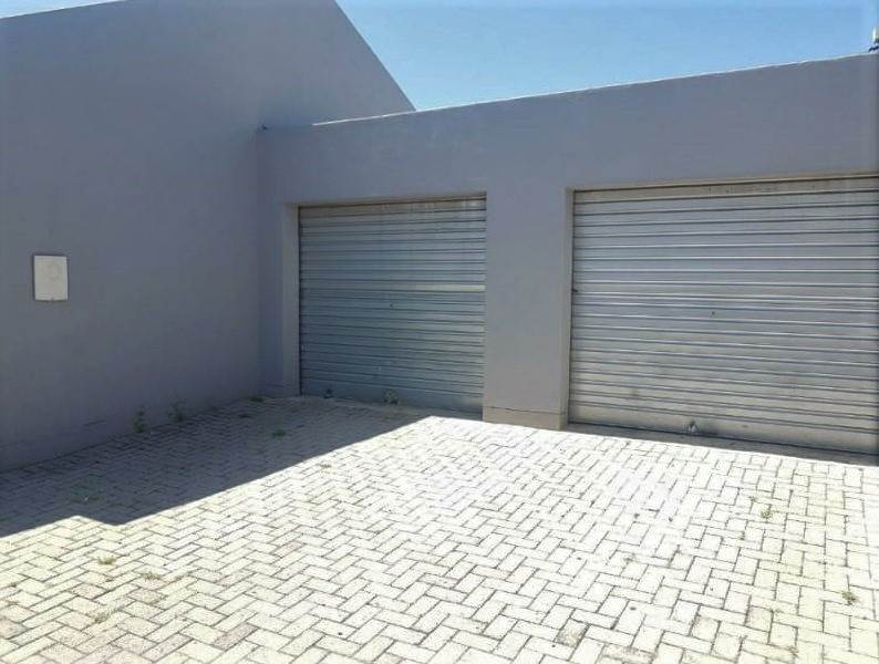 7 Bed Townhouse in Trichardt photo number 10