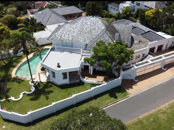 8 Bedroom House