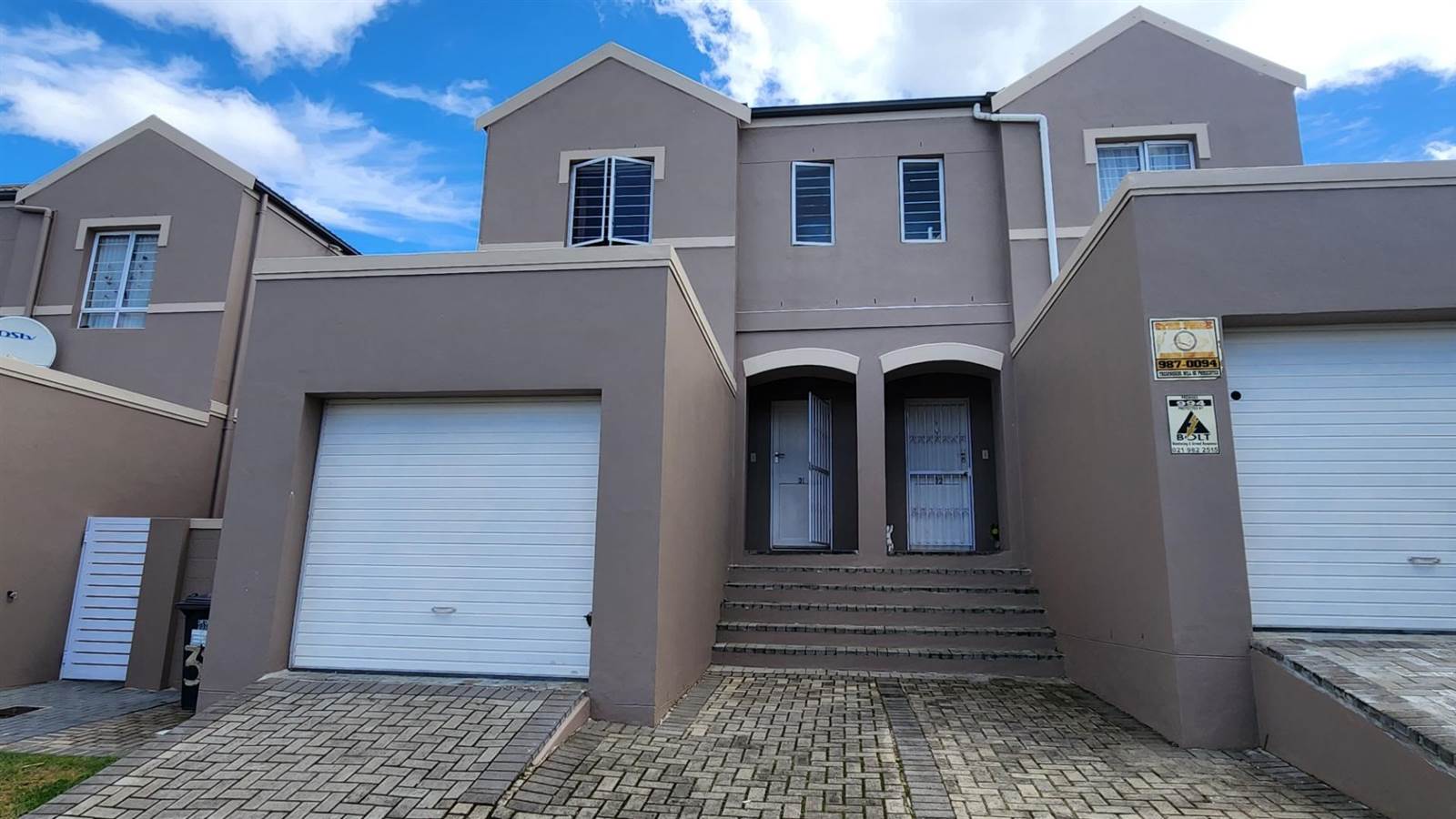 3 Bed Duplex in Vredekloof Heights photo number 1