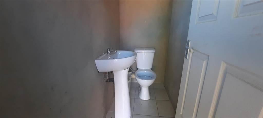 3 Bed House in Wolmer photo number 26