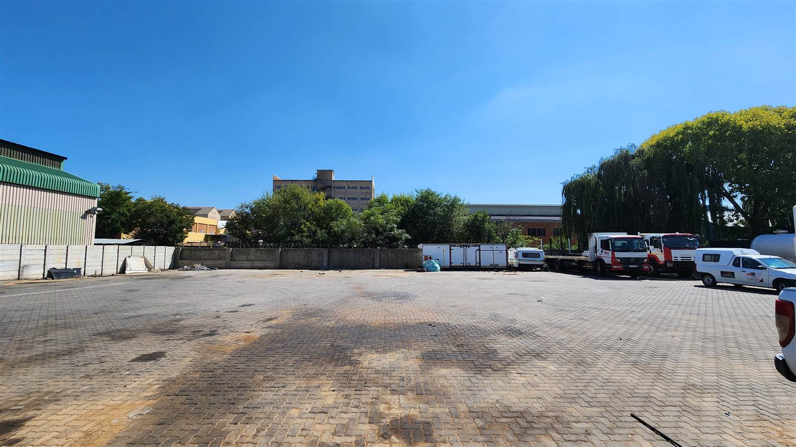 1400  m² Industrial space in Eastleigh photo number 8