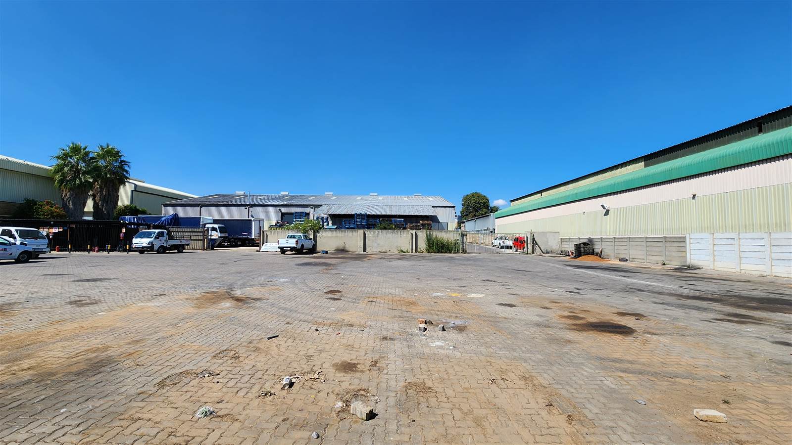 1400  m² Industrial space in Eastleigh photo number 4