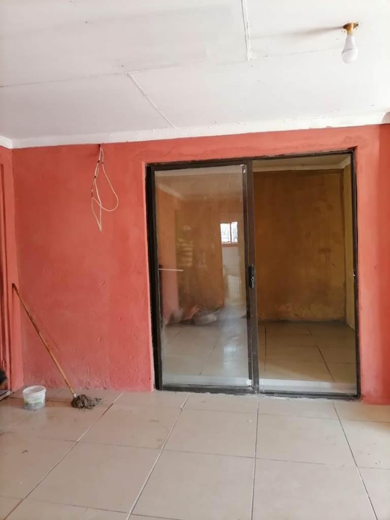 4 Bed House in Mabopane photo number 20