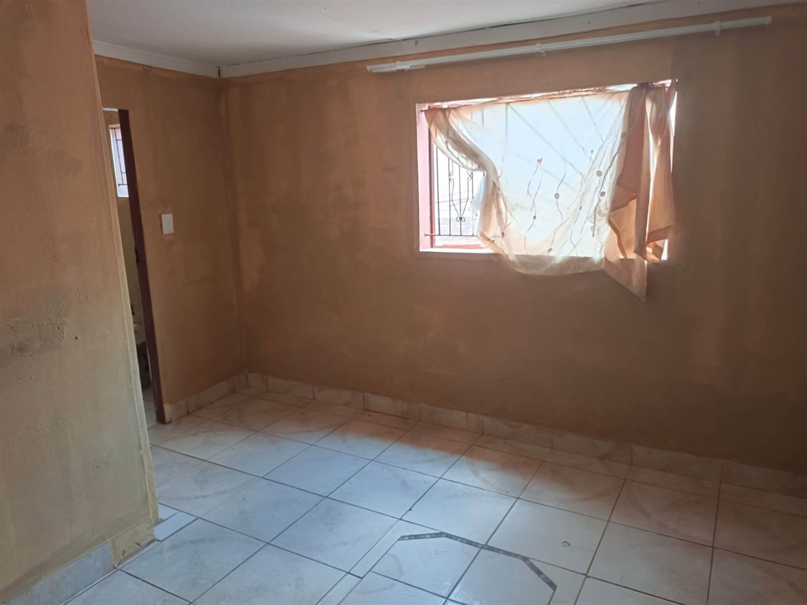 4 Bed House in Mabopane photo number 17