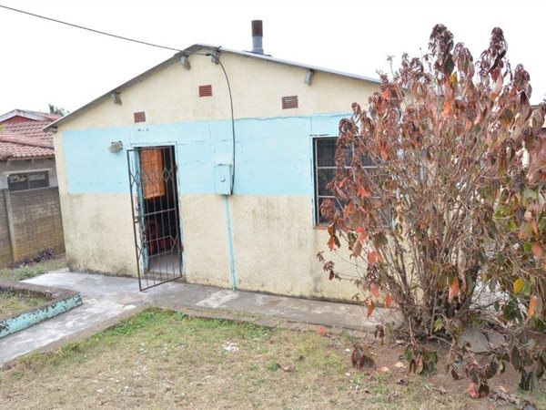 2 Bedroom House 2 Bedroom House