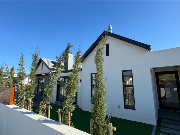 3 Bed House in Sitari
